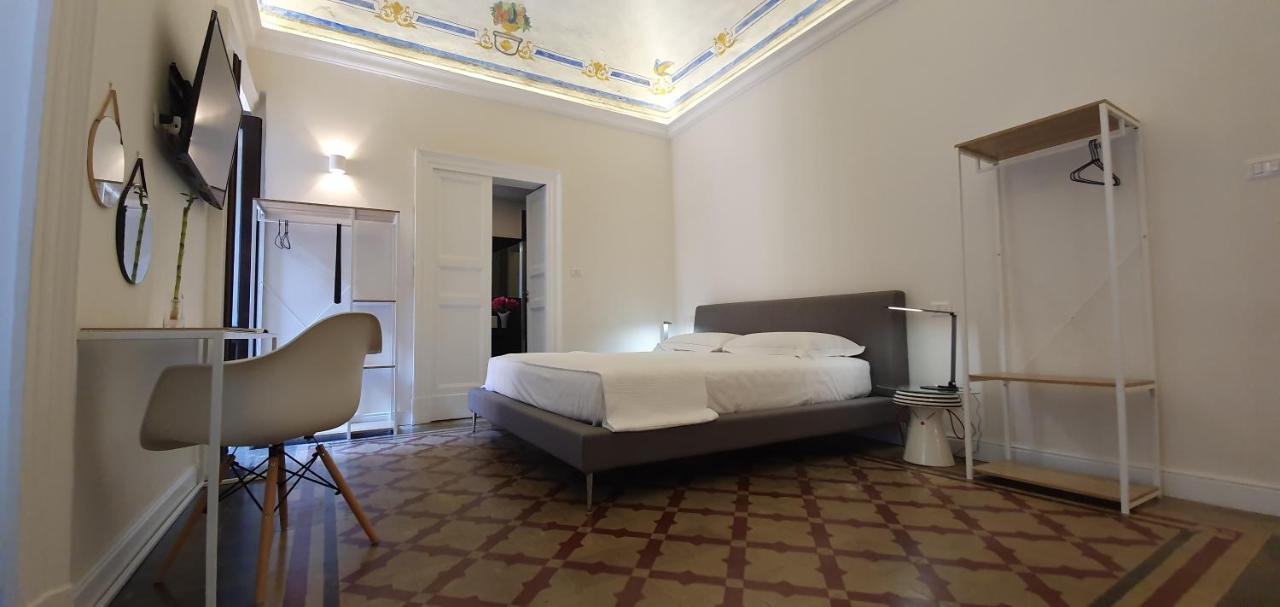 Palazzo Del Verga Catania-Fontanarossai nemzetközi repülőtér Kültér fotó