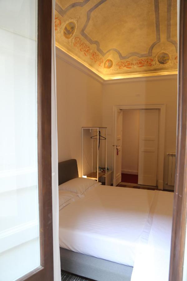 Palazzo Del Verga Catania-Fontanarossai nemzetközi repülőtér Kültér fotó